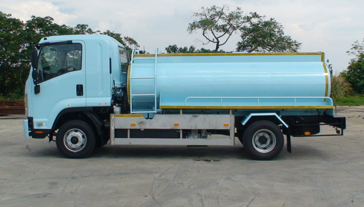 中型灑水車SW500 - 大來重工有限公司